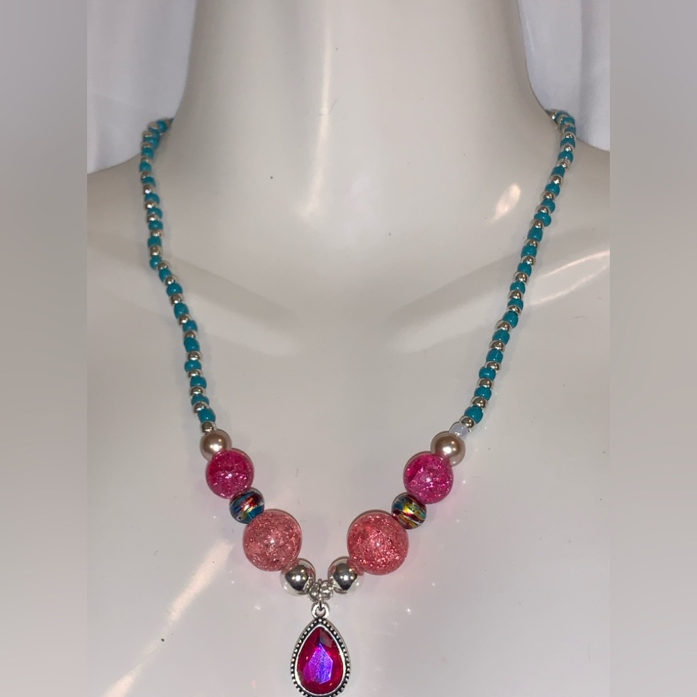 Handmade Pink and Silver Beaded Stretch Necklace